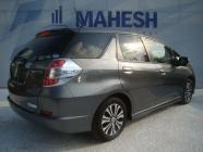 Honda-Fit Shuttle